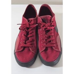 Nike SB Blazer Court Sneakers Sz 9 Mens Tennis Shoes Athletic Canvas Nice